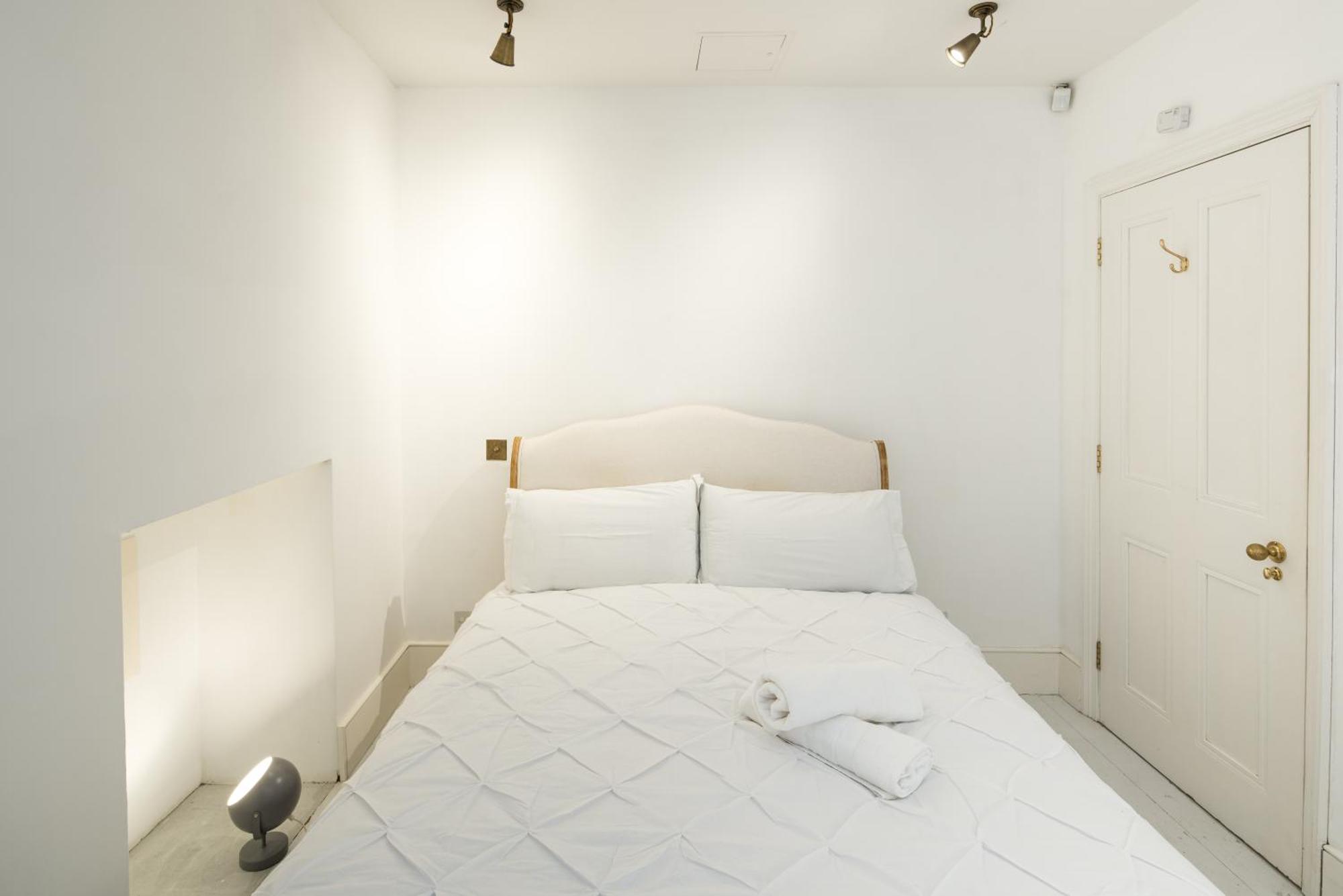 Appartement Charming 2-Bed Flat In The Heart Of Nottinghill - Steps From Portobello Rd Market And Nottinghill Bookshop à Londres Extérieur photo