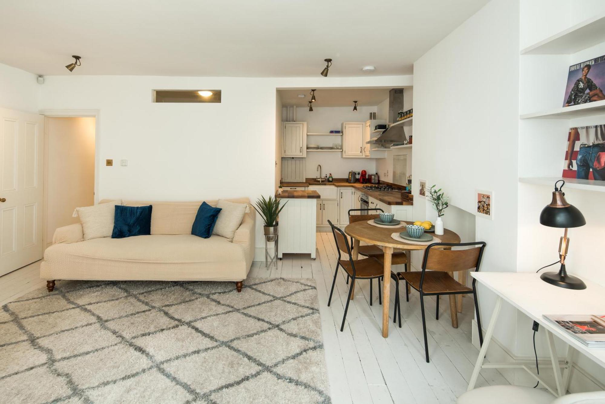 Appartement Charming 2-Bed Flat In The Heart Of Nottinghill - Steps From Portobello Rd Market And Nottinghill Bookshop à Londres Extérieur photo