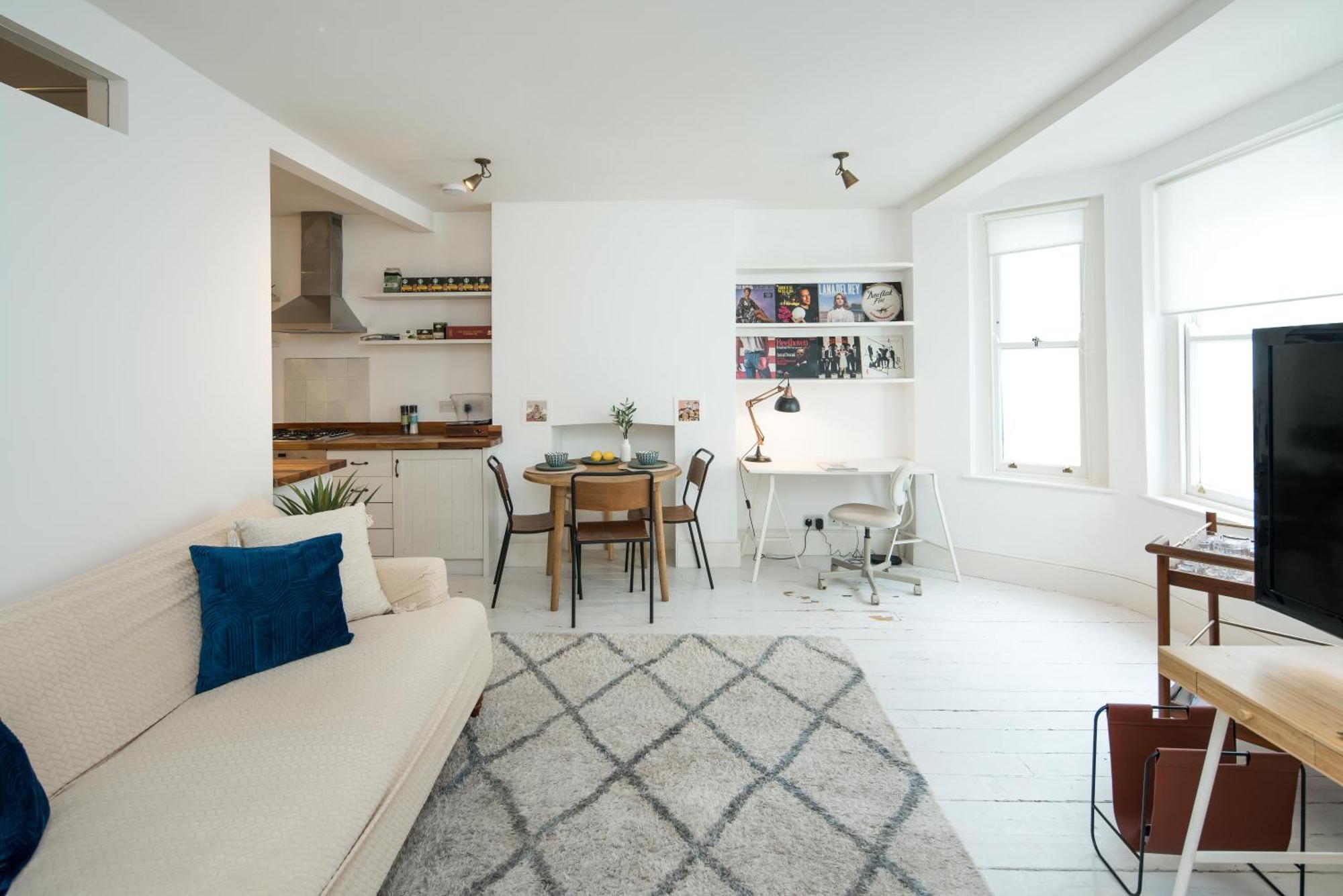 Appartement Charming 2-Bed Flat In The Heart Of Nottinghill - Steps From Portobello Rd Market And Nottinghill Bookshop à Londres Extérieur photo