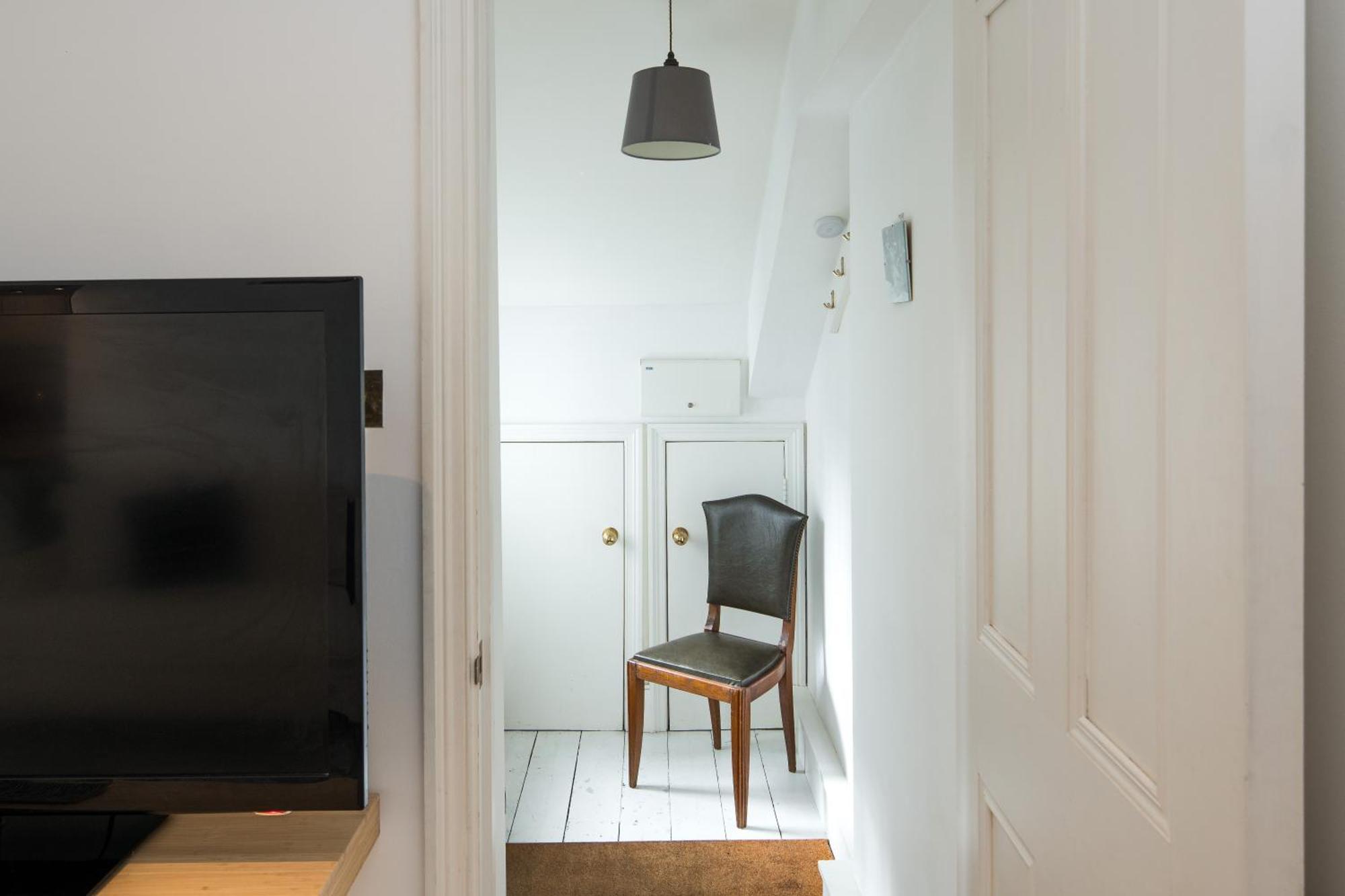 Appartement Charming 2-Bed Flat In The Heart Of Nottinghill - Steps From Portobello Rd Market And Nottinghill Bookshop à Londres Extérieur photo